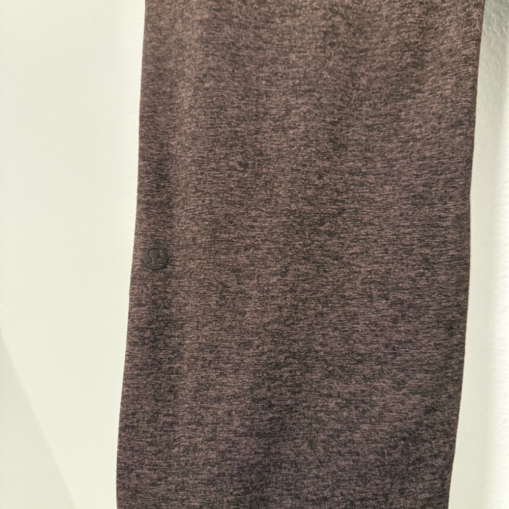 Lululemon Soft Jersey Classic Fit Mid Rise Jogger Dark Espresso Size 6 - Picture 6 of 8